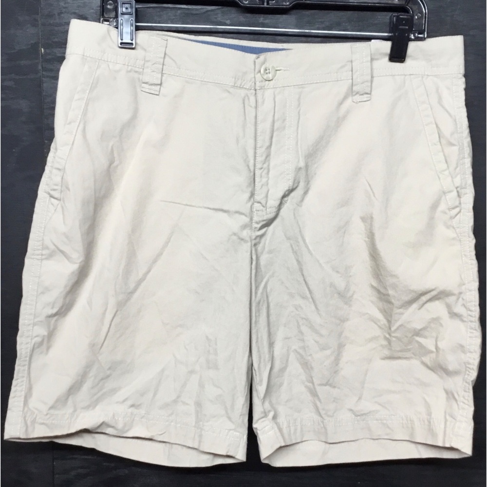 Men’s Size 32 Columbia Lightweight Khaki Shorts